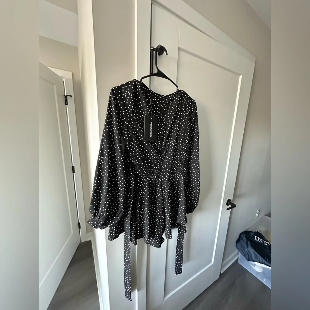 Romper - Picture 1 of 3